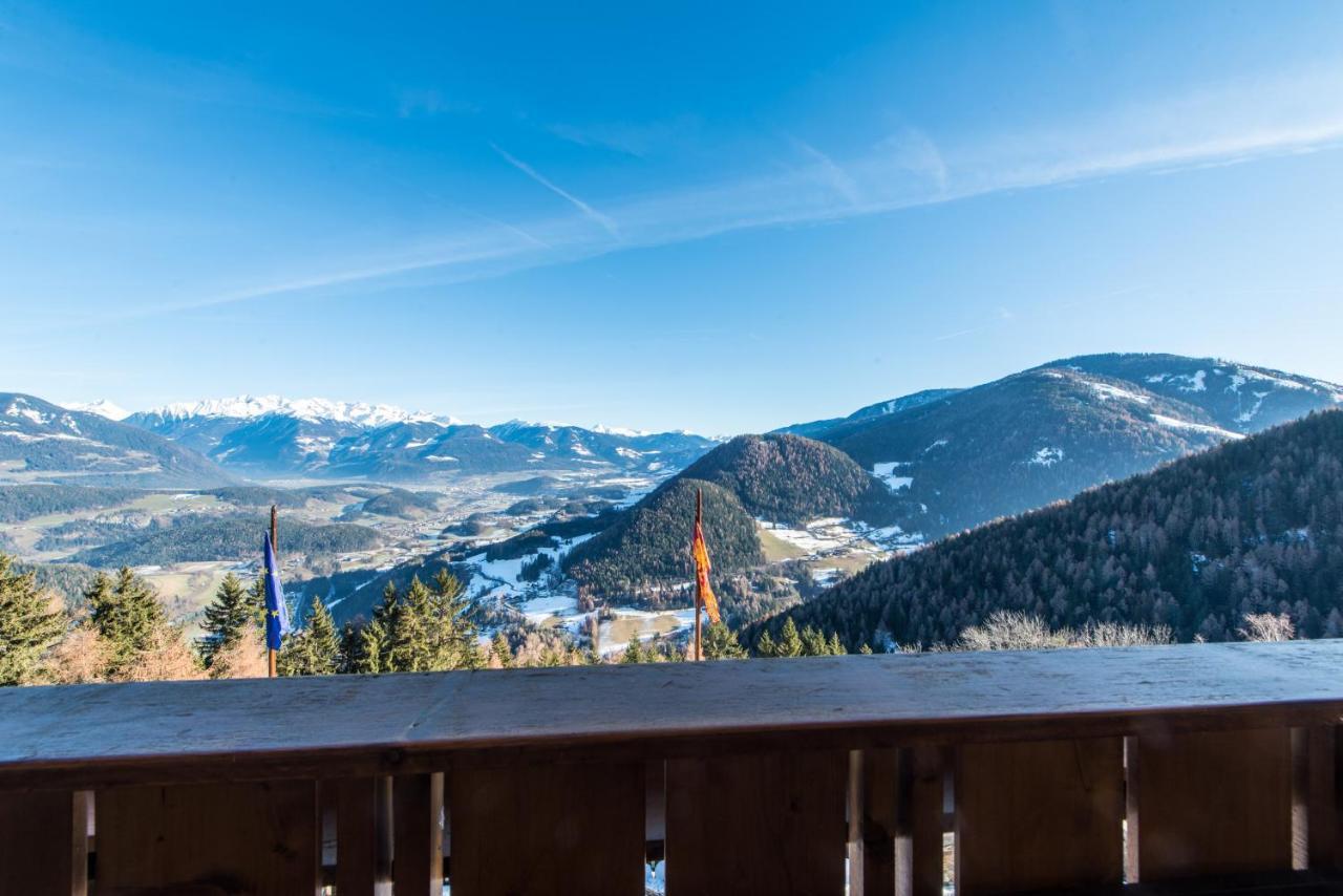 Gasthof Hoerschwang San Lorenzo di Sebato Exterior foto
